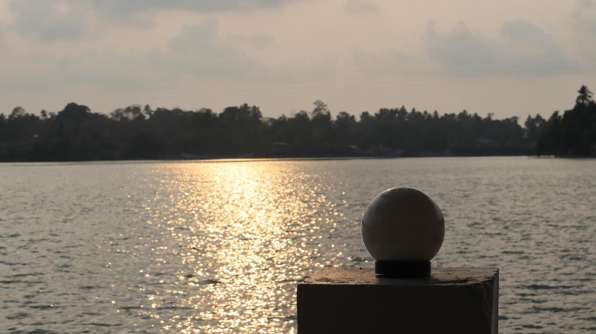 Ripples Service Villas Kollam Eksteriør billede