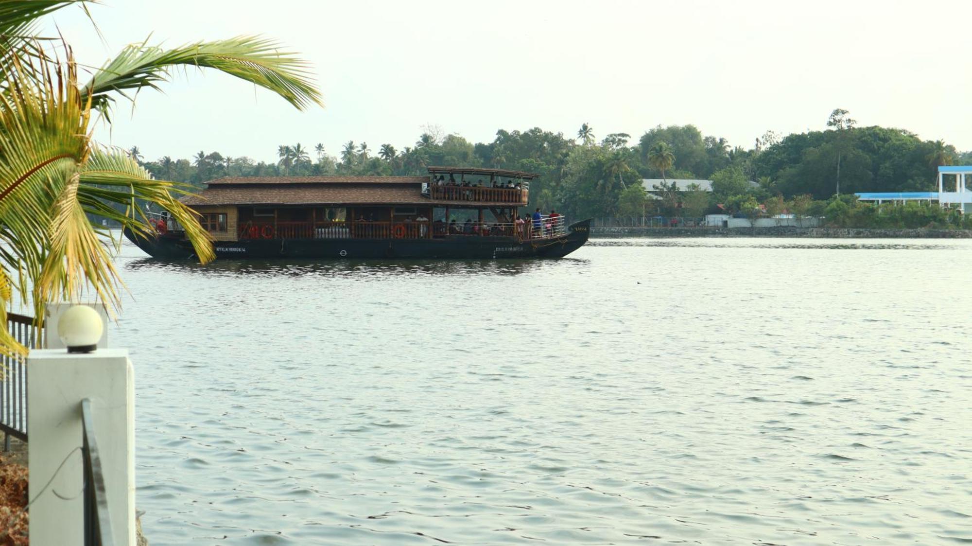 Ripples Service Villas Kollam Eksteriør billede